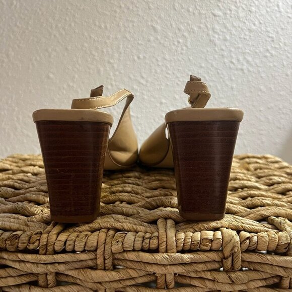 AMALFI Exclusively for Nordstrom, Beige 8B, square heel,slingback pump shoe - Picture 5 of 15